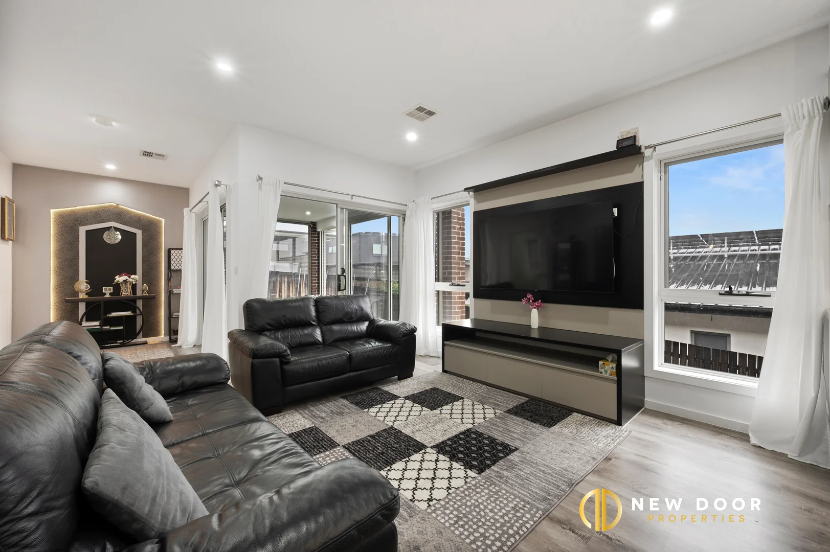 Photo of 8 Navratil Street, Denman Prospect ACT 2611