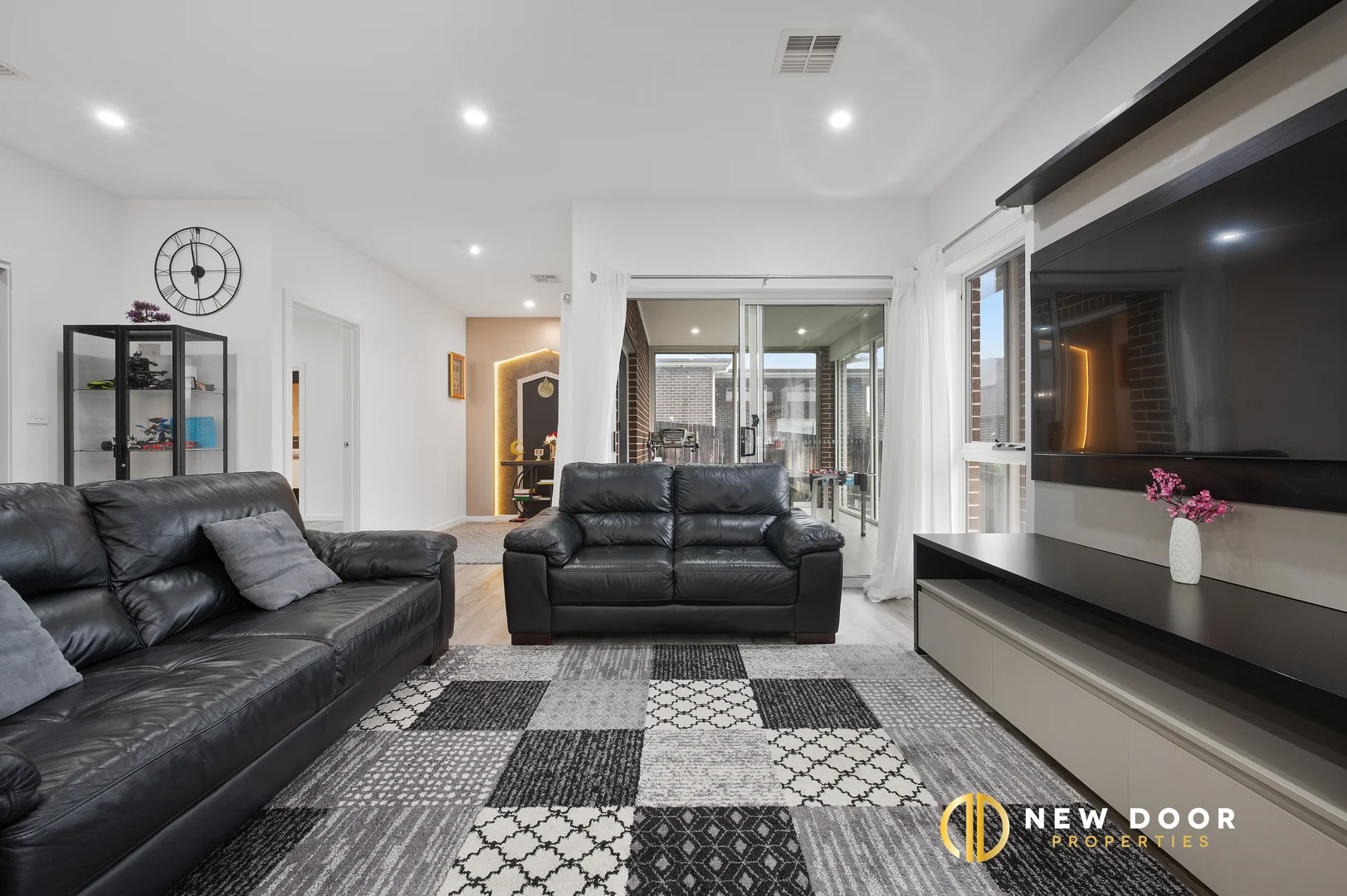 Photo of 8 Navratil Street, Denman Prospect ACT 2611