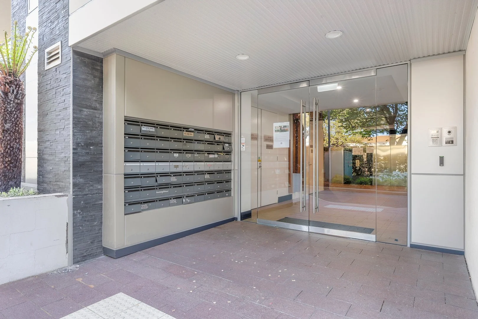 Photo of 34/15 Coranderrk Street, City ACT 2601