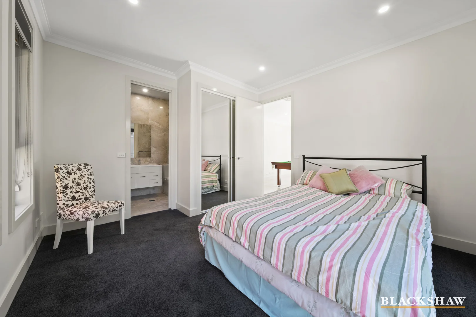 Photo of 102 Strickland Crescent, Deakin ACT 2600