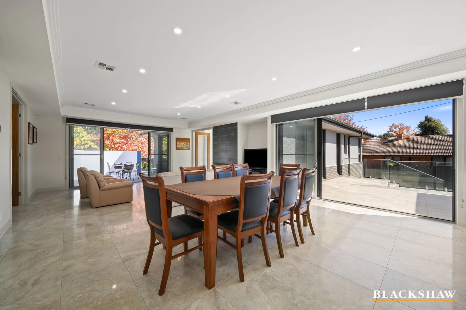 Photo of 102 Strickland Crescent, Deakin ACT 2600