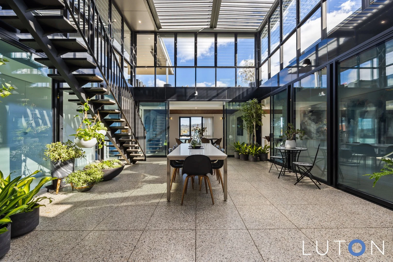 Photo of 26/11 Sydney Avenue, Barton ACT 2600