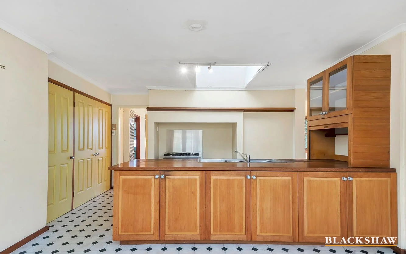 Photo of 5 Schomburgk Street, Yarralumla ACT 2600