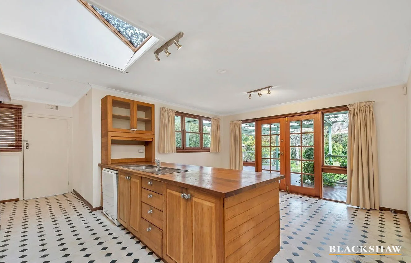 Photo of 5 Schomburgk Street, Yarralumla ACT 2600