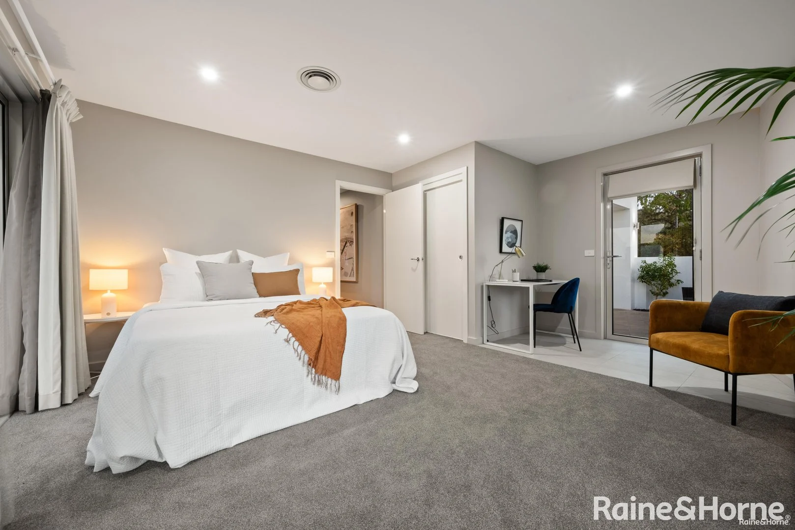 Photo of 47 Gawler crescent, Deakin ACT 2600