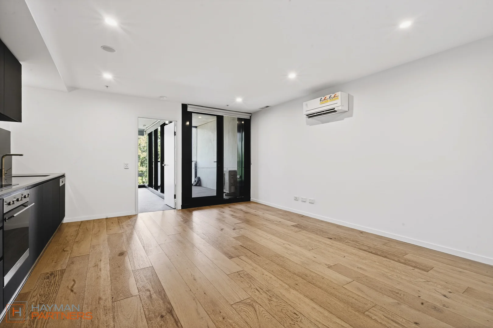 Photo of 420/81 Cooyong Street, Reid ACT 2612