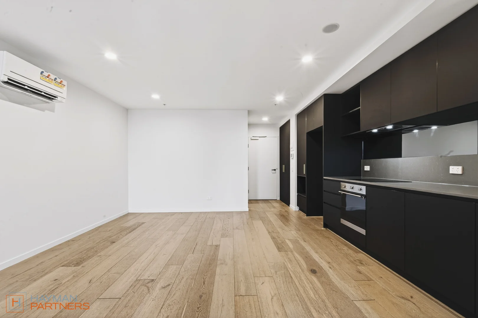 Photo of 420/81 Cooyong Street, Reid ACT 2612