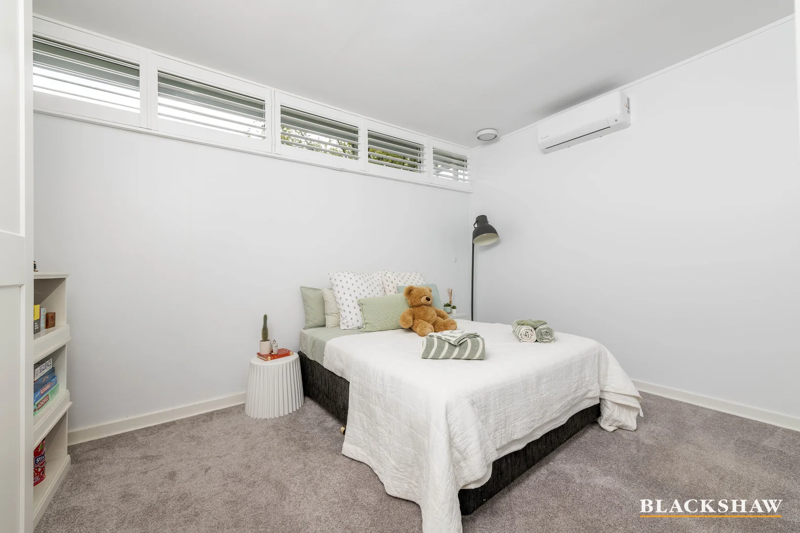 Photo of 13 Canterbury Crescent, Deakin ACT 2600