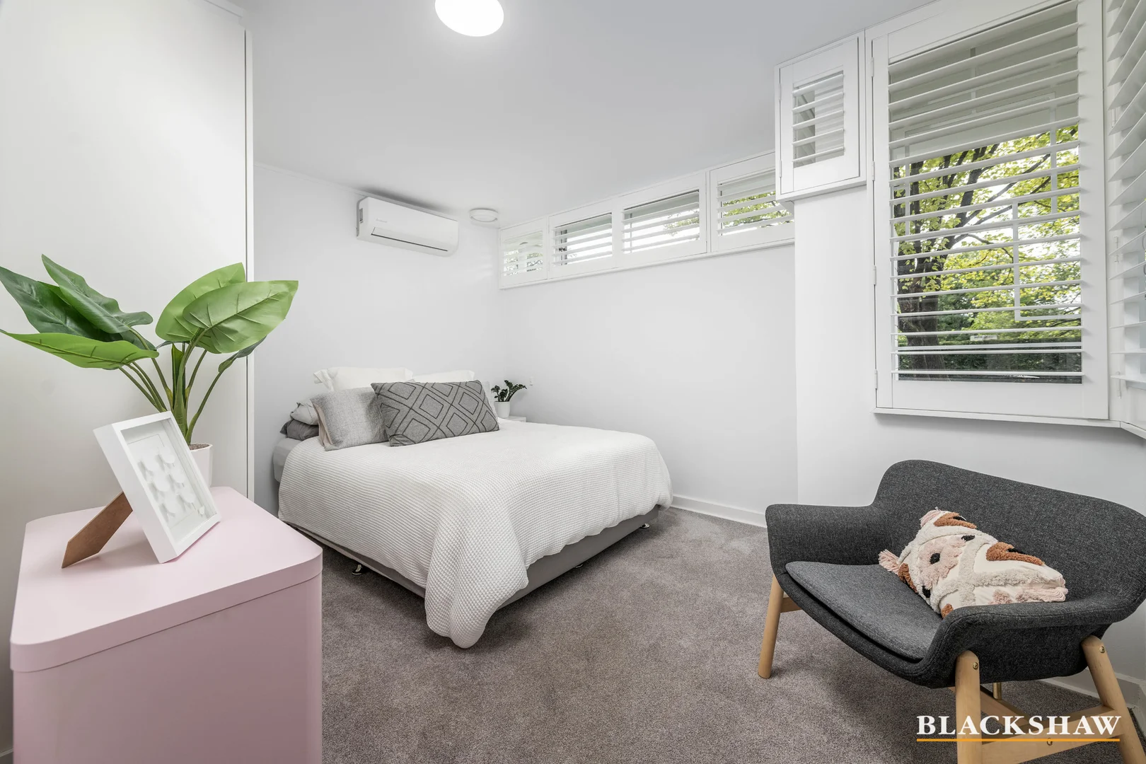 Photo of 13 Canterbury Crescent, Deakin ACT 2600