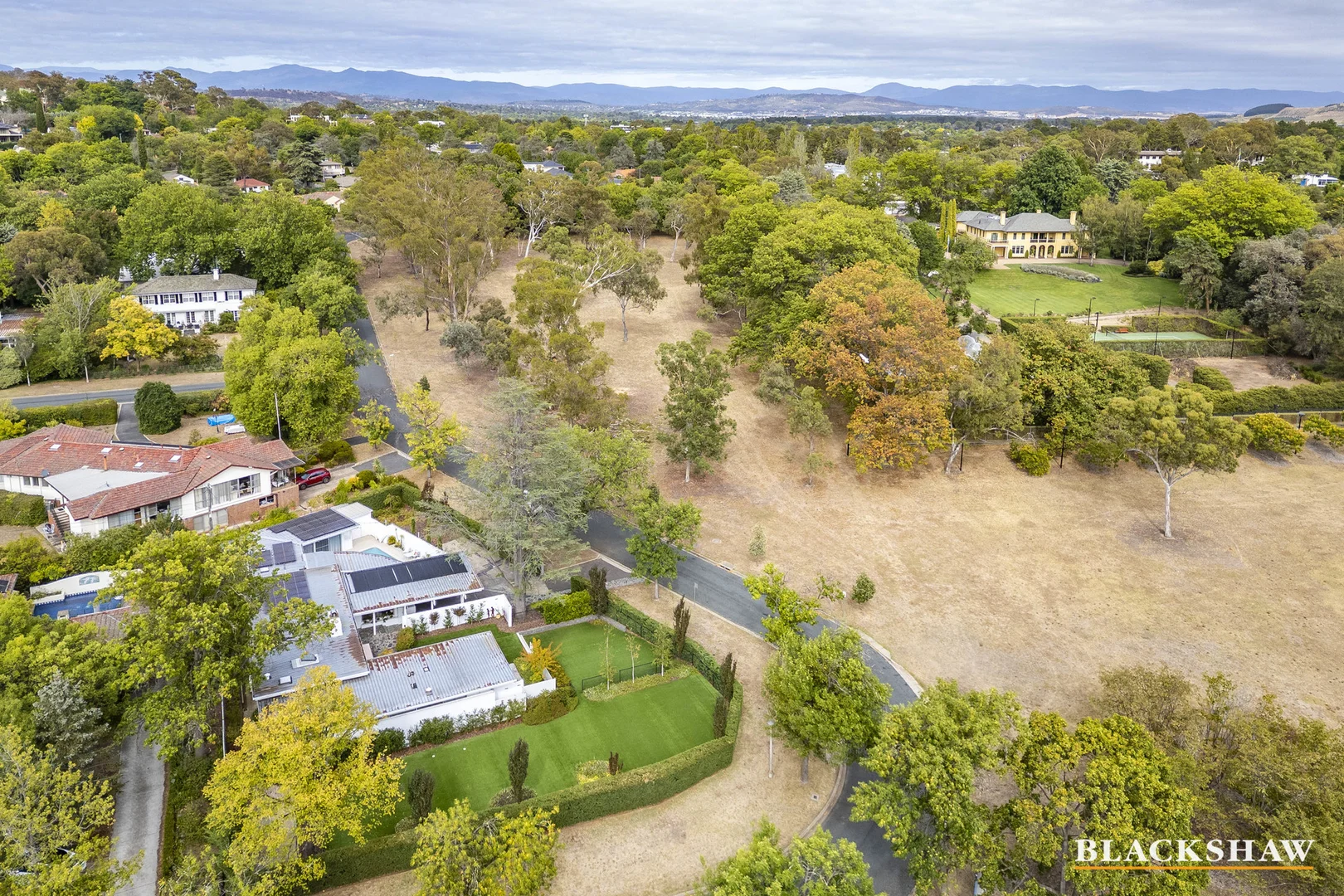 Photo of 13 Canterbury Crescent, Deakin ACT 2600