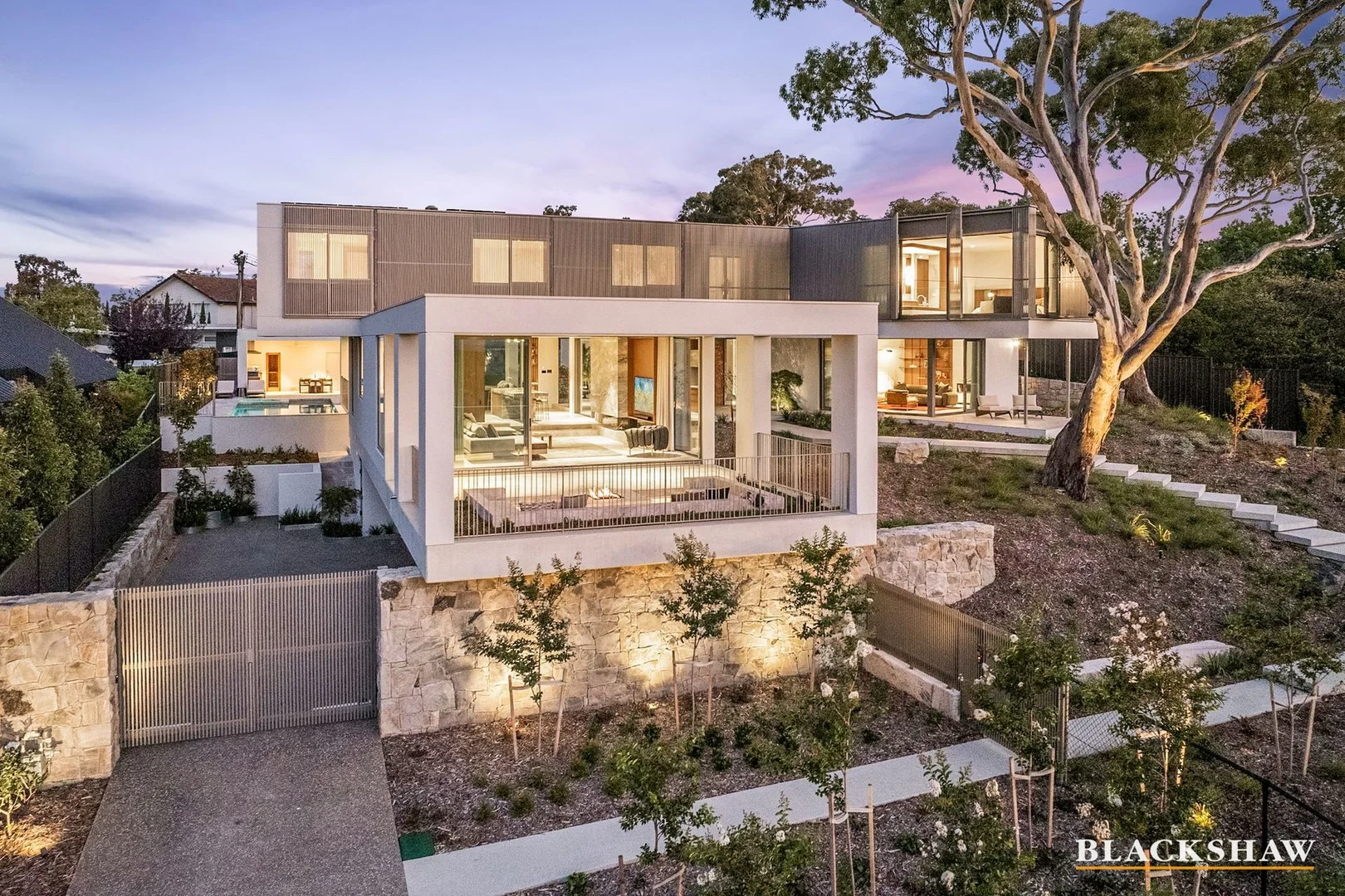 Photo of 5 Northcote Crescent, Deakin ACT 2600