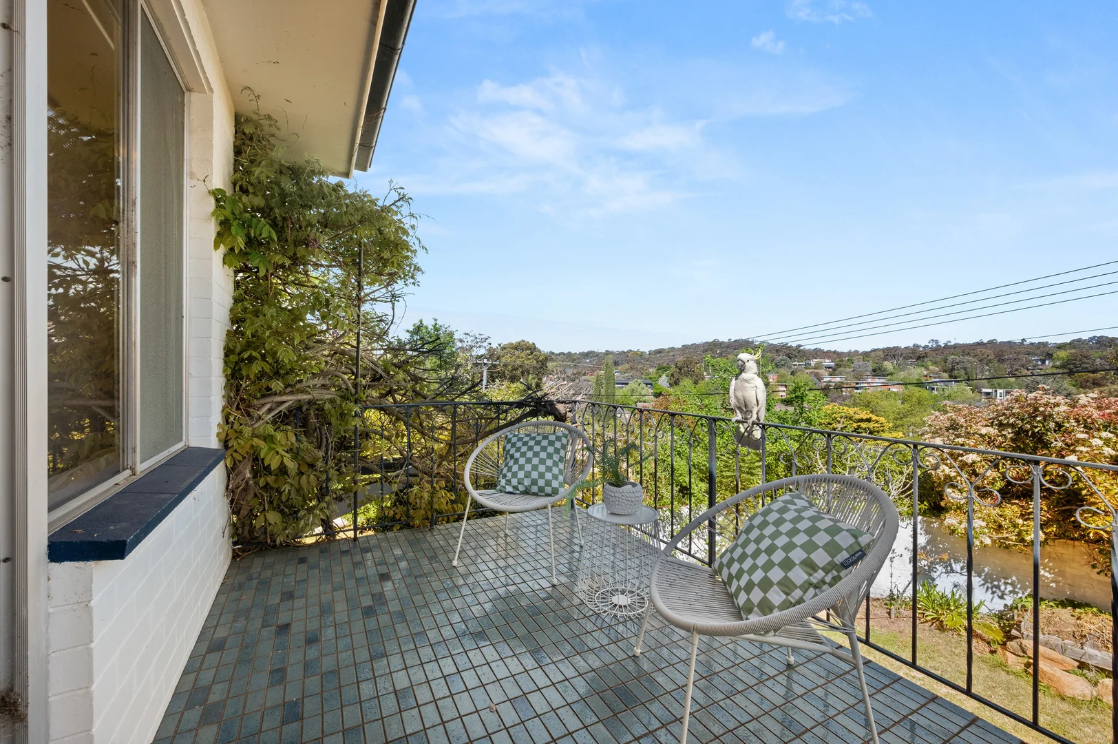 Photo of 44 Savige Street, Campbell ACT 2612