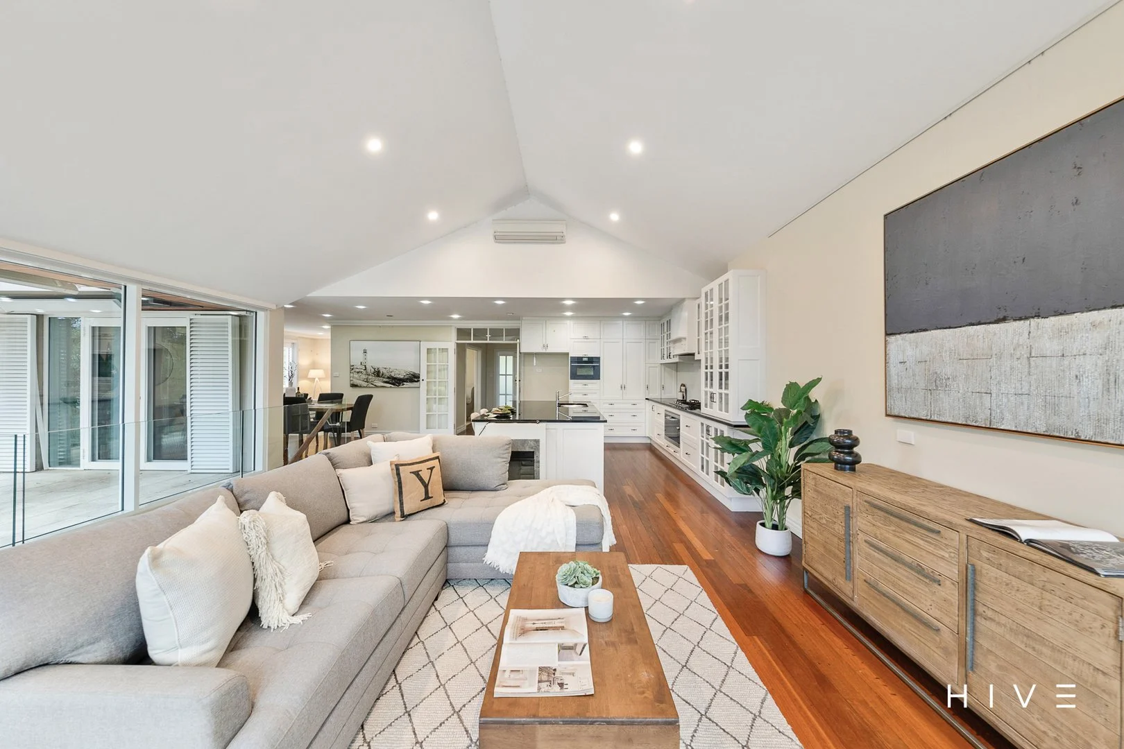 Photo of 22 Beauchamp Street, Deakin ACT 2600