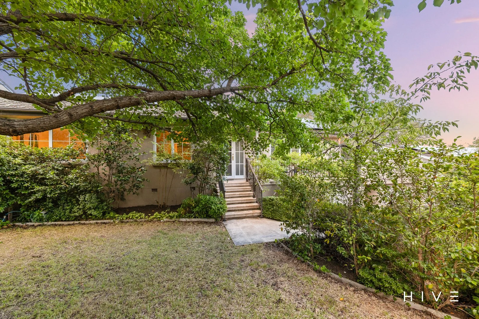 Photo of 22 Beauchamp Street, Deakin ACT 2600