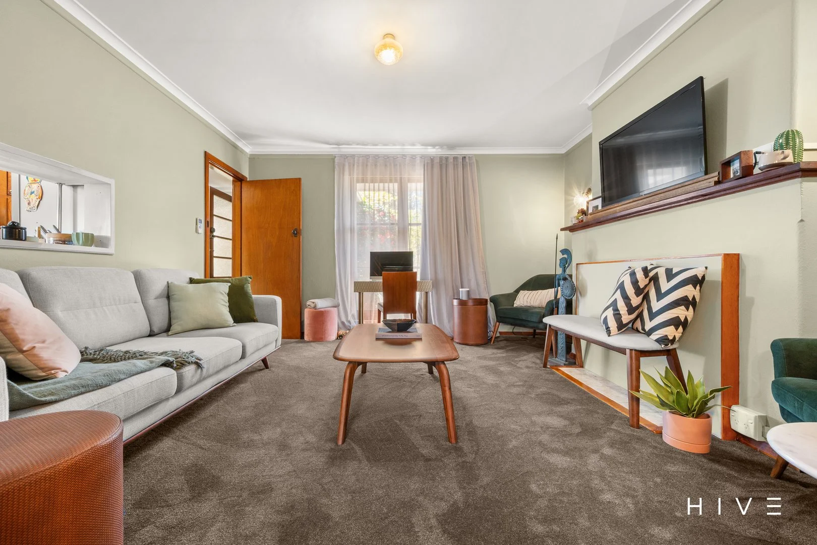 Photo of 64 Schlich Street, Yarralumla ACT 2600