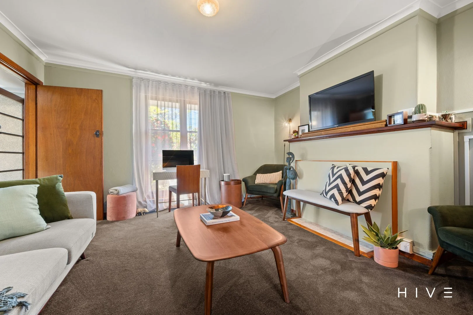 Photo of 64 Schlich Street, Yarralumla ACT 2600