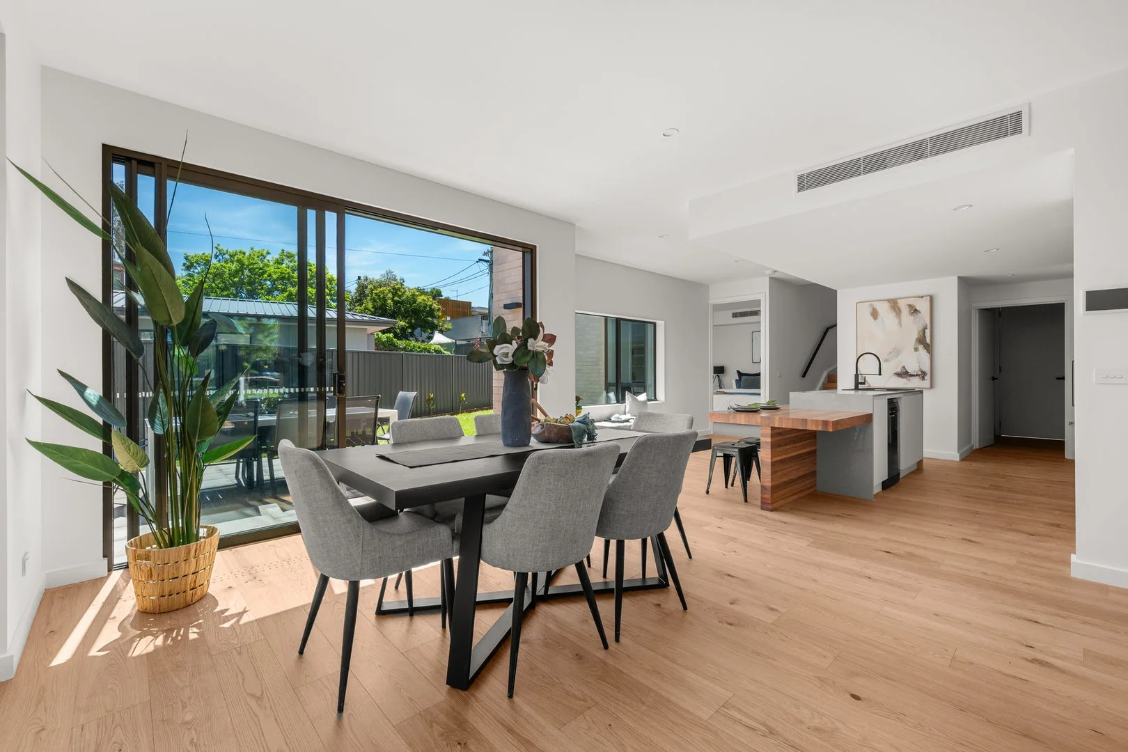 Photo of 61 Buxton Street, Deakin ACT 2600