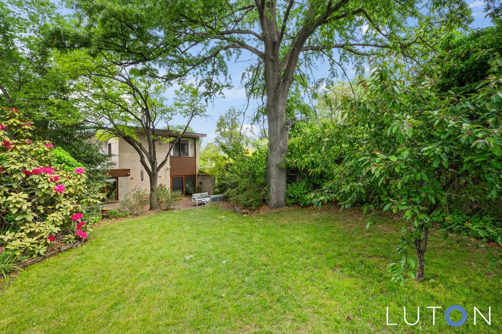 Photo of 8 Schlich Street, Yarralumla ACT 2600