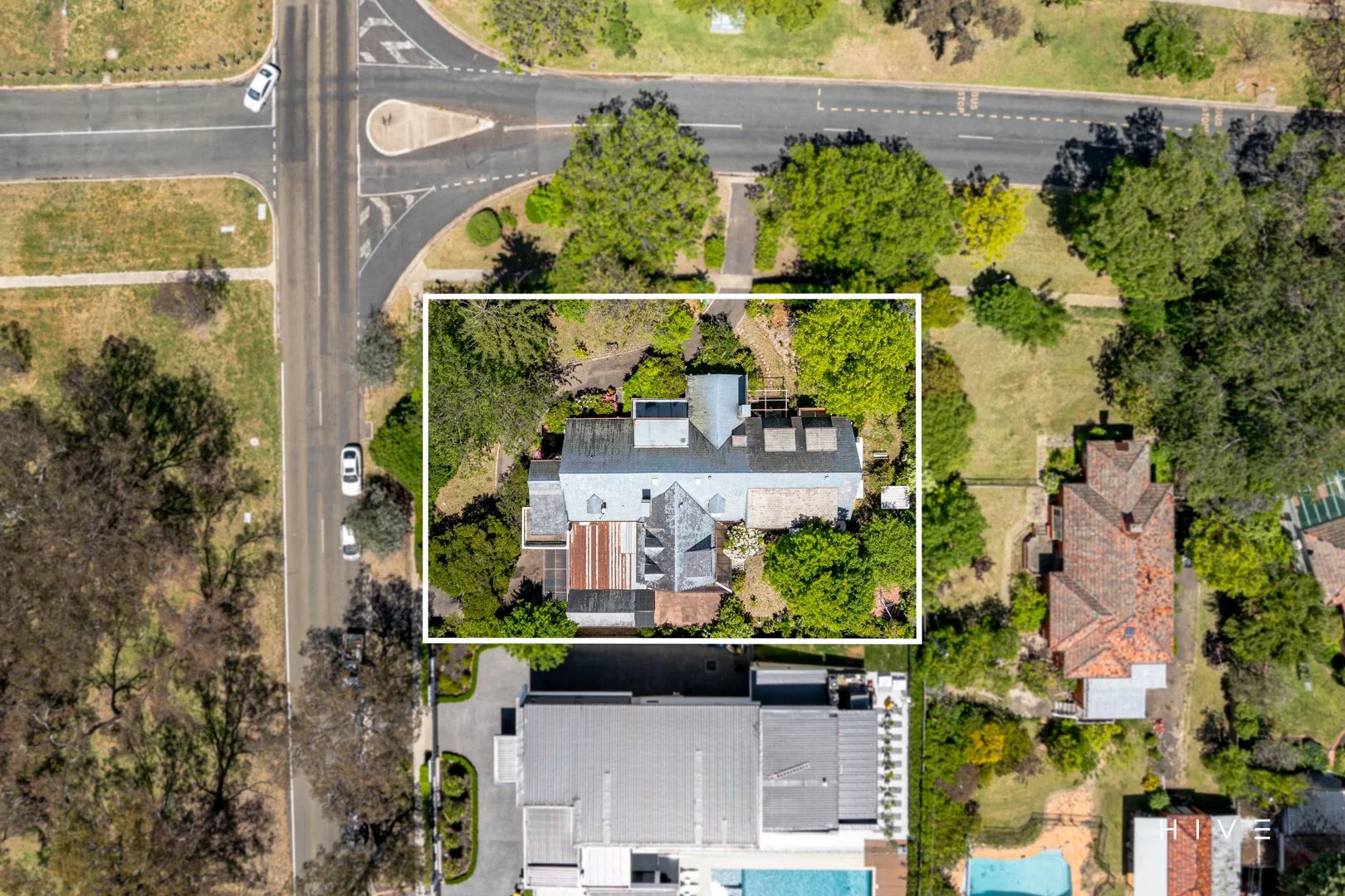 Photo of 36 Melbourne Avenue, Deakin ACT 2600