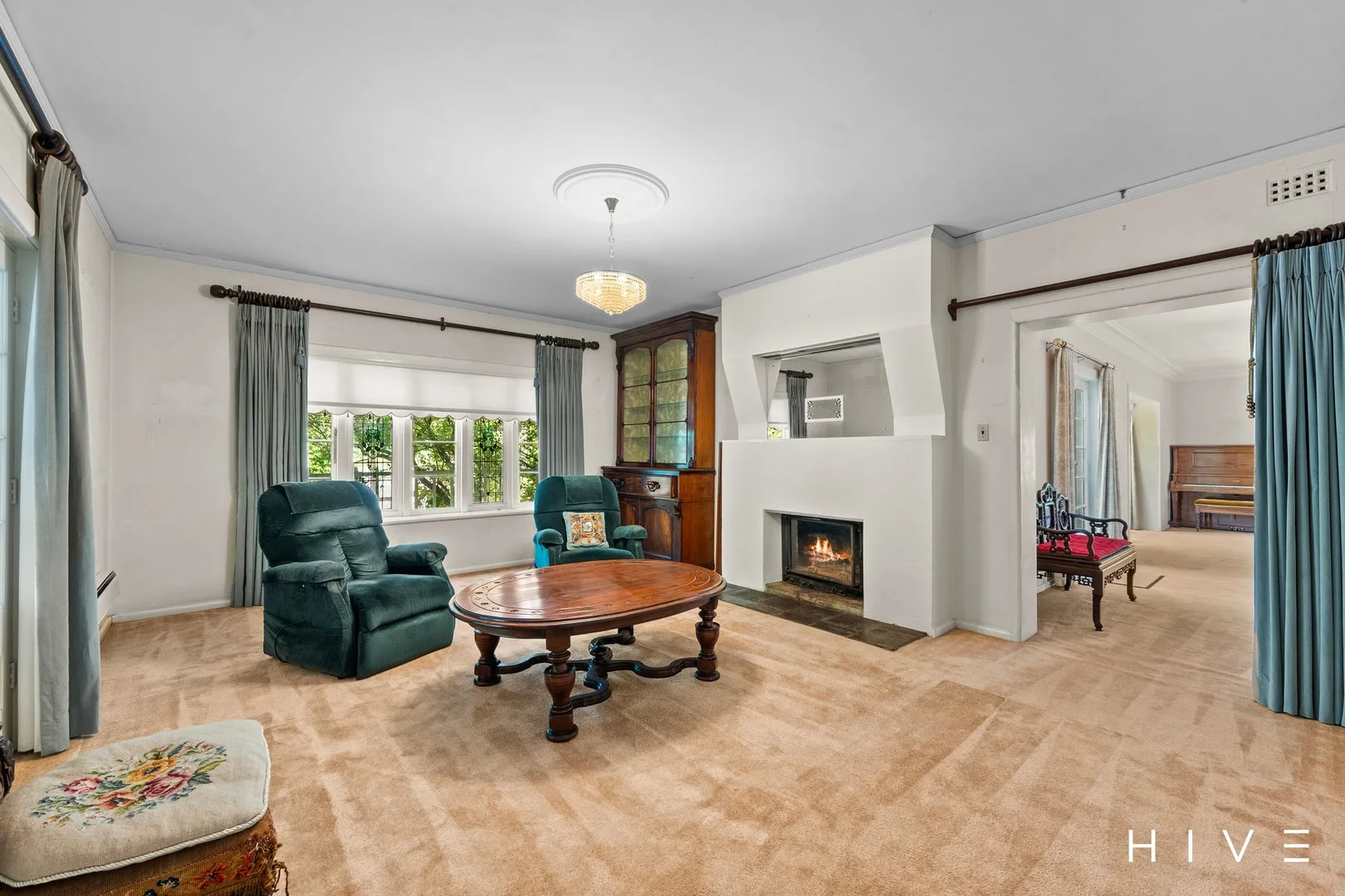 Photo of 36 Melbourne Avenue, Deakin ACT 2600