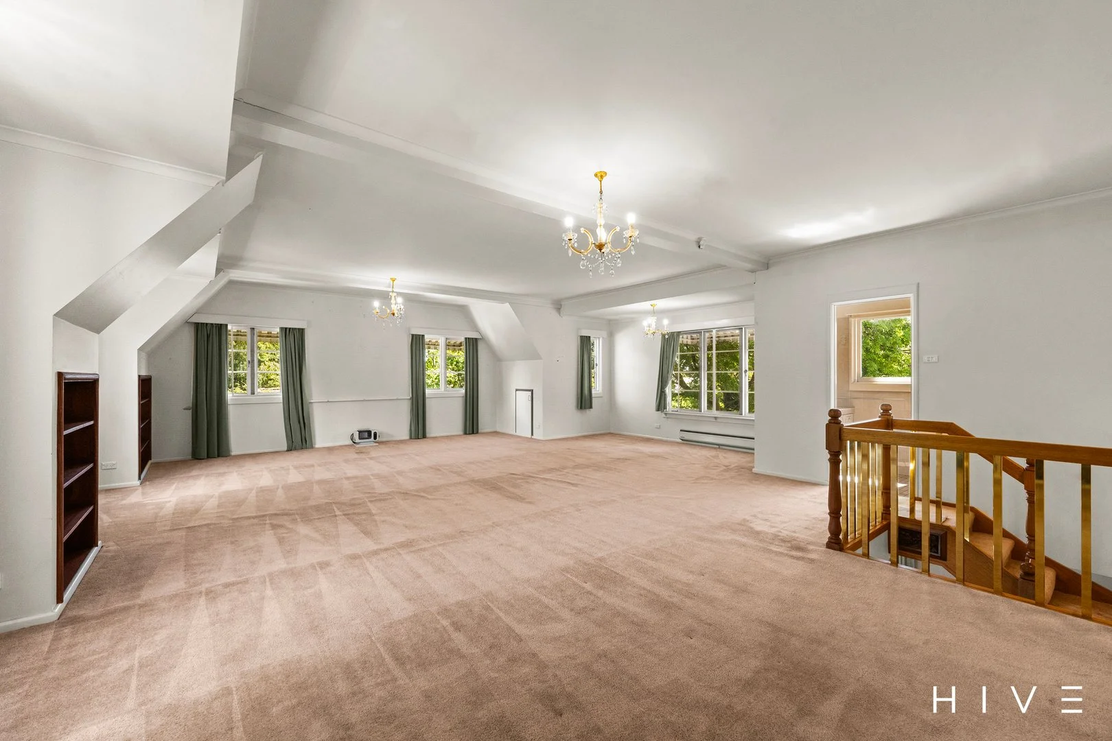 Photo of 36 Melbourne Avenue, Deakin ACT 2600