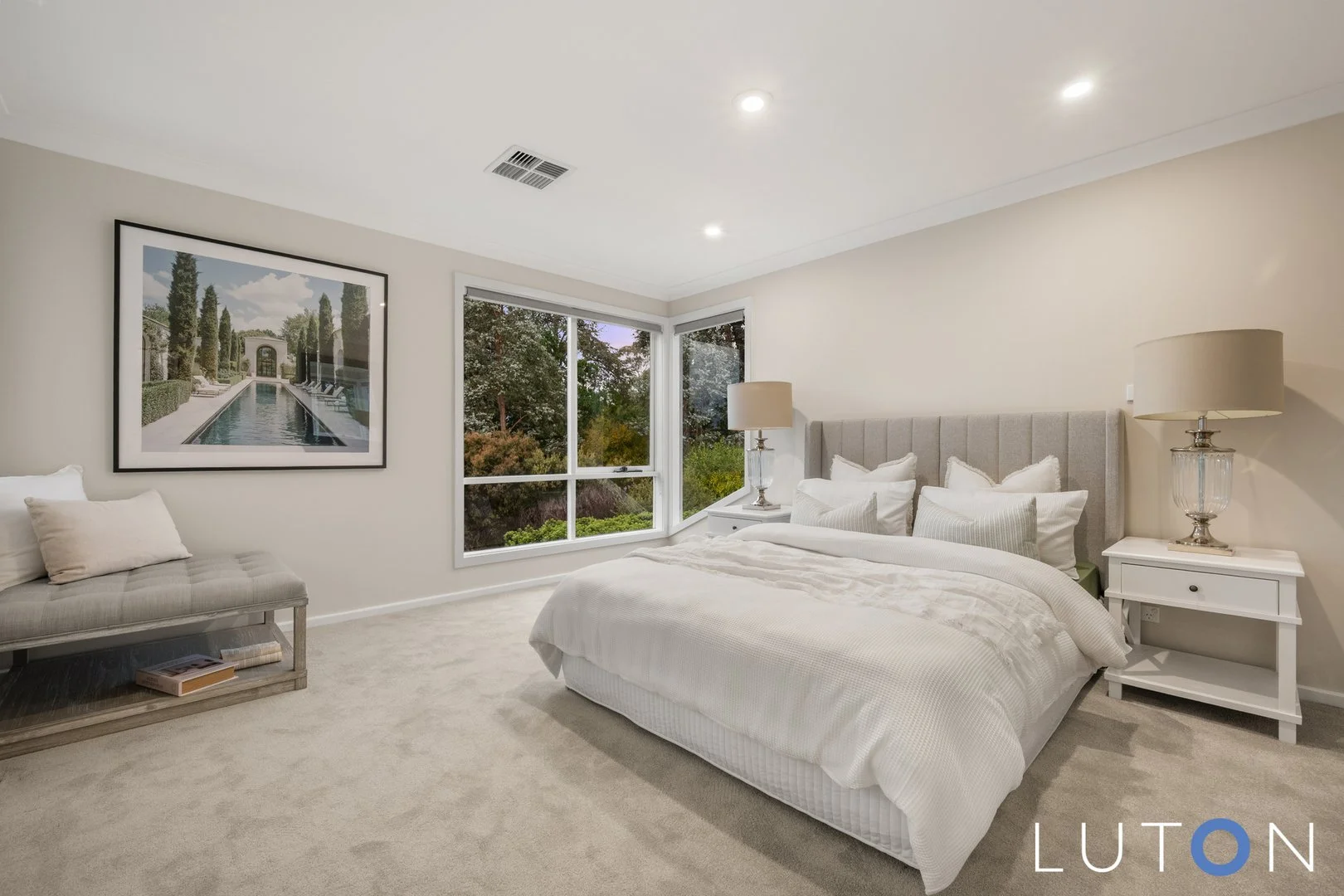 Photo of 22 Fergusson Crescent, Deakin ACT 2600