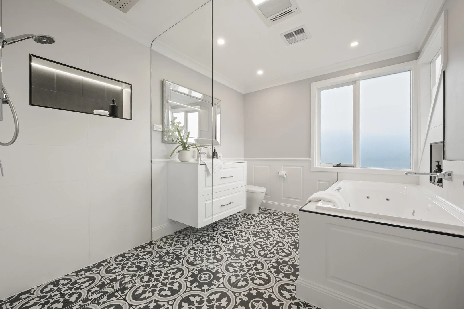 Photo of 22 Fergusson Crescent, Deakin ACT 2600