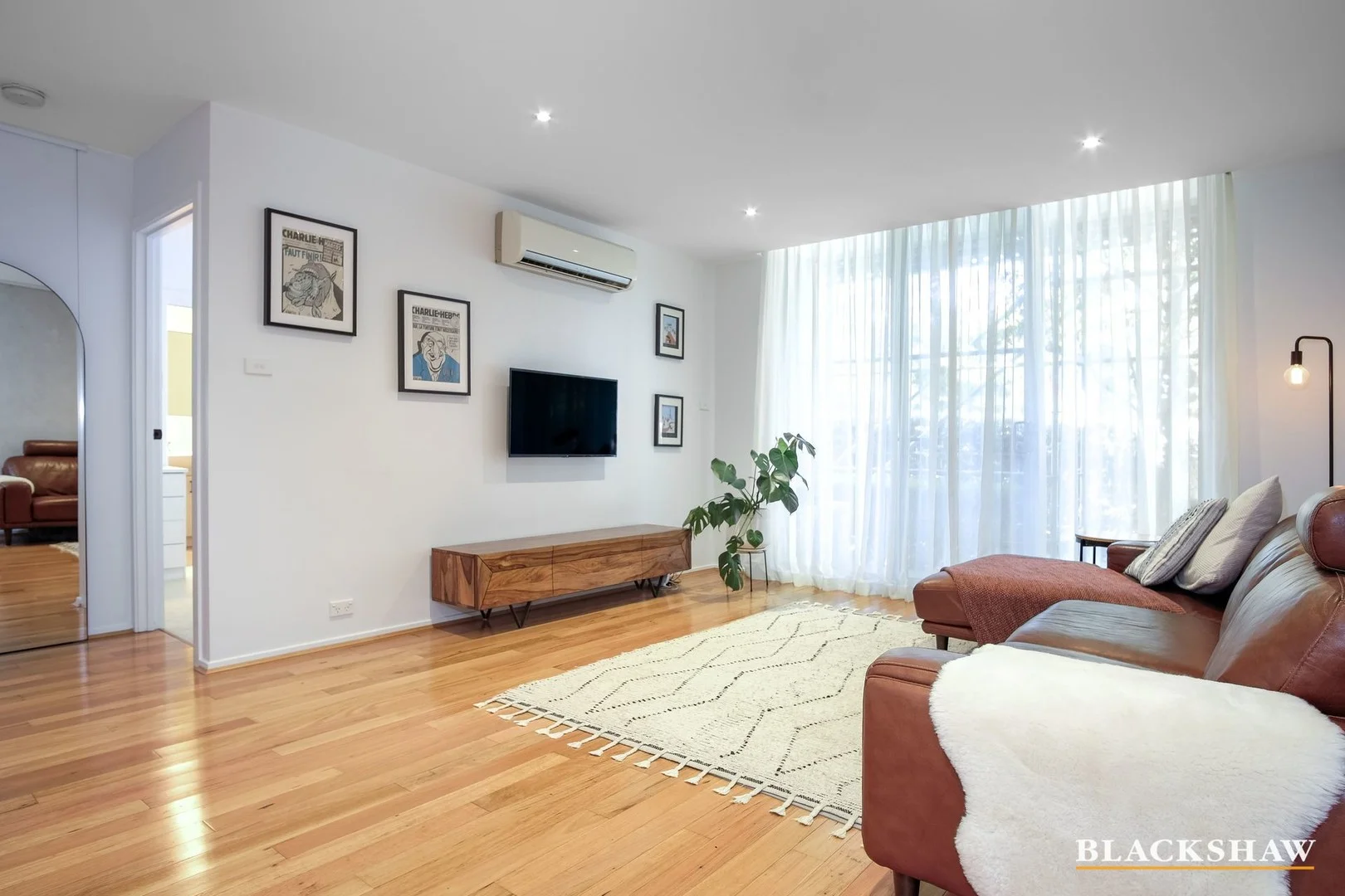 Photo of 2/42 Henty Street, Braddon ACT 2612
