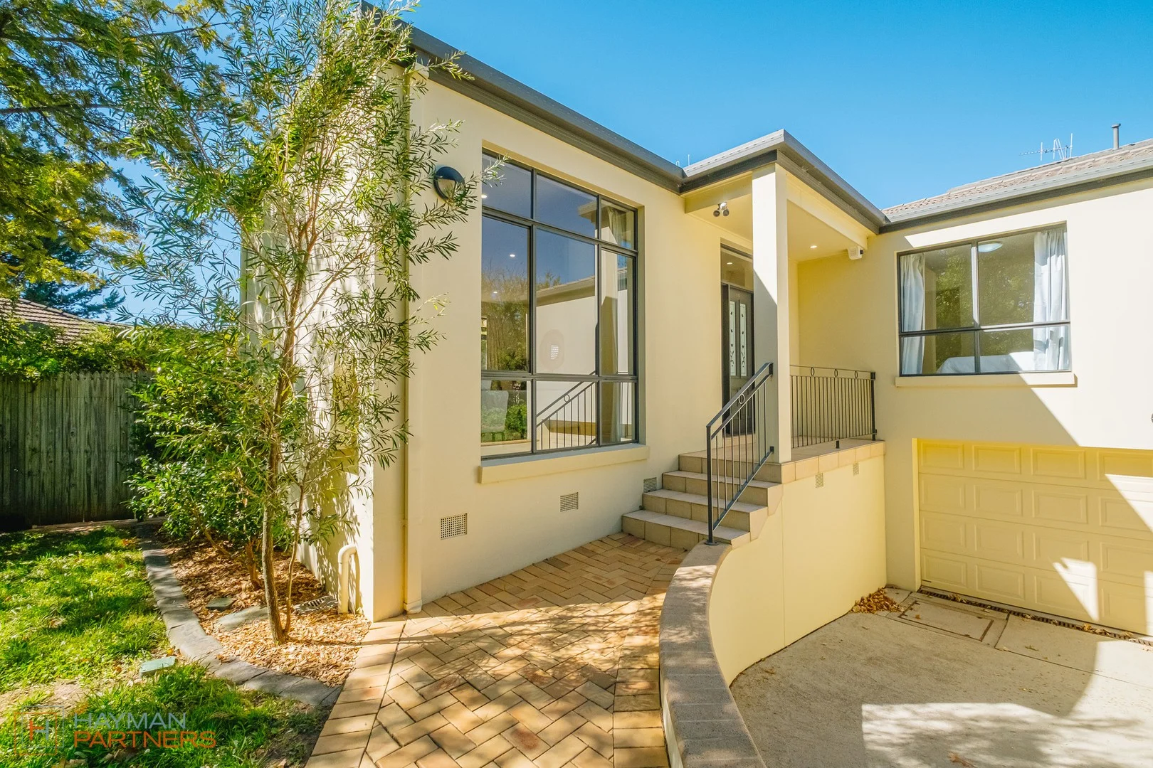Photo of 41 MacGillivray Street, Yarralumla ACT 2600