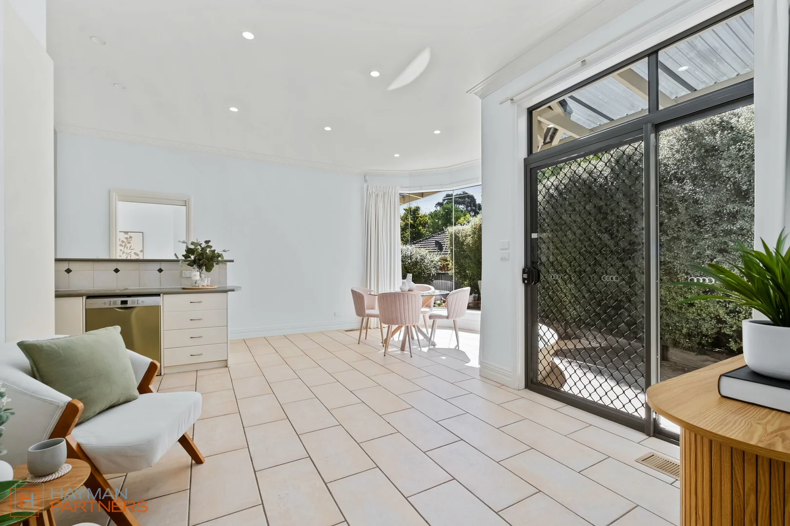 Photo of 41 MacGillivray Street, Yarralumla ACT 2600