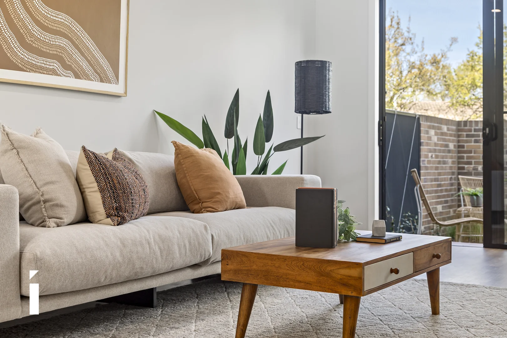 Photo of 2/1 Coolac Place, Braddon ACT 2612