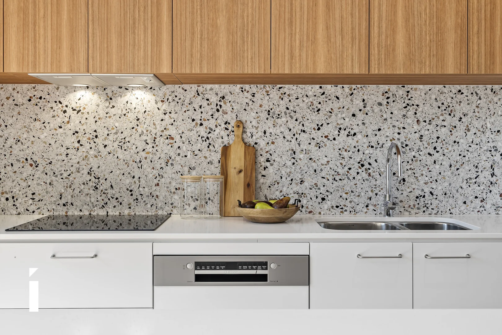 Photo of 2/1 Coolac Place, Braddon ACT 2612