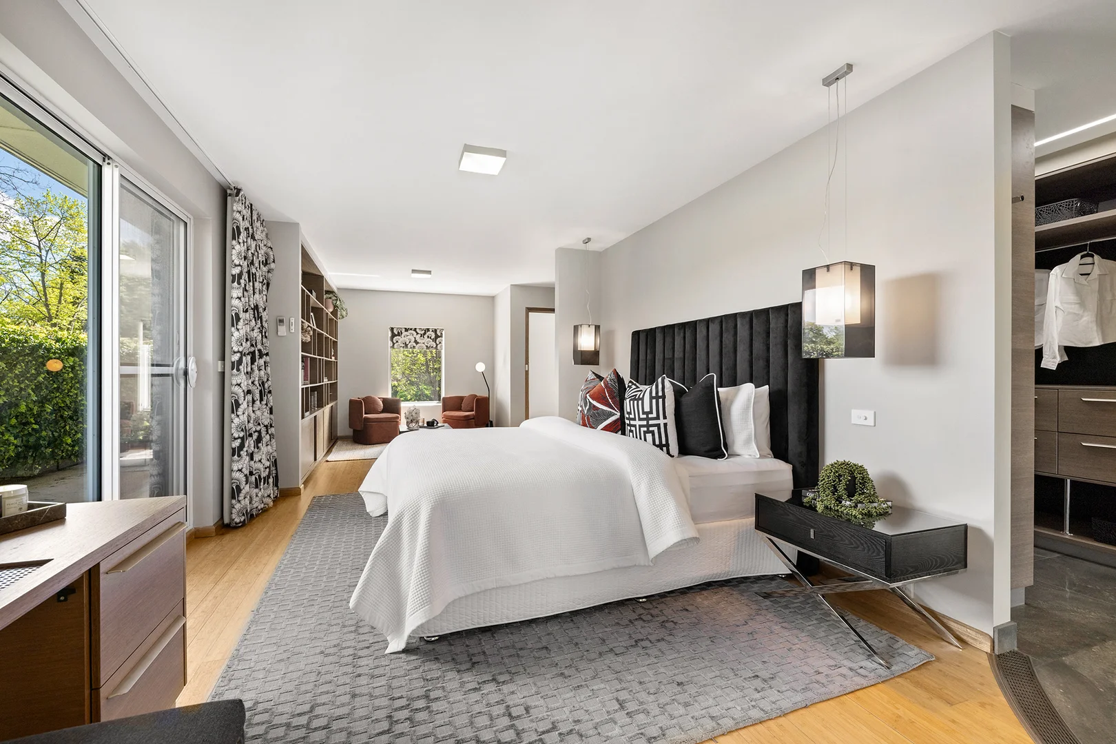 Photo of 10 Ryrie Street, Campbell ACT 2612
