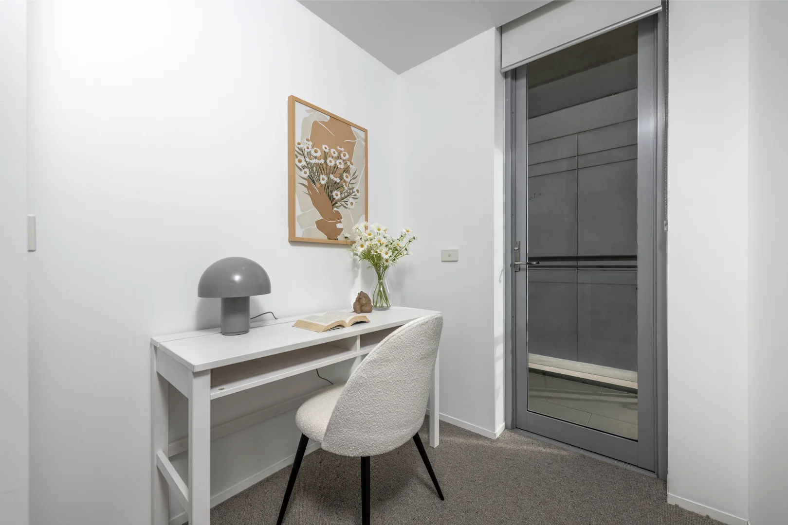 Photo of 27/3 Burbury Close, Barton ACT 2600