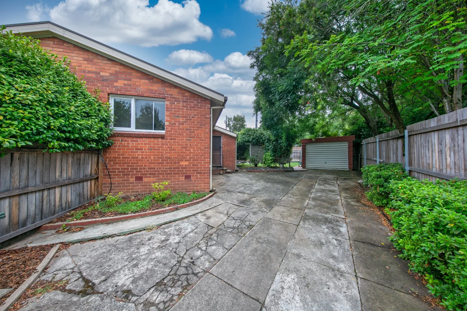 Photo of 12 Cassinia Street, O'Connor ACT 2602