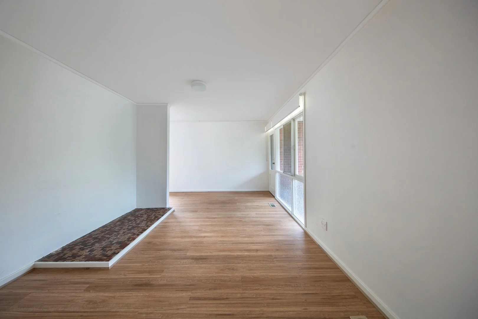 Photo of 12 Cassinia Street, O'Connor ACT 2602