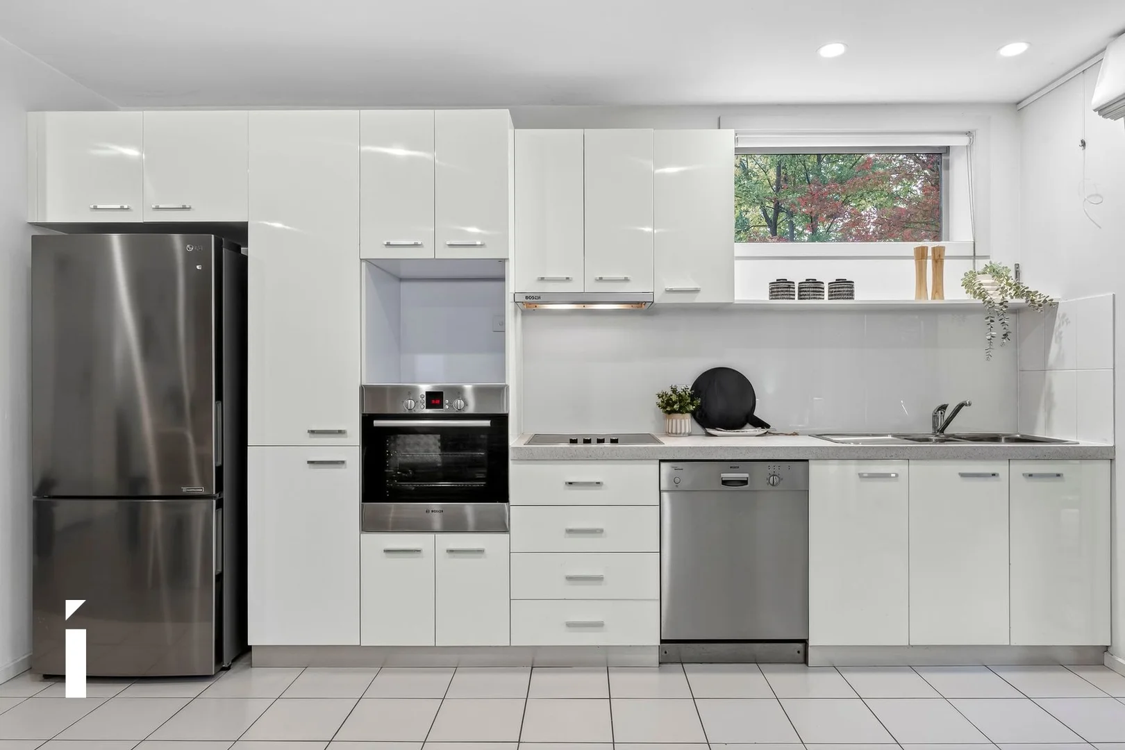 Photo of 2/12 Condamine Street, Turner ACT 2612