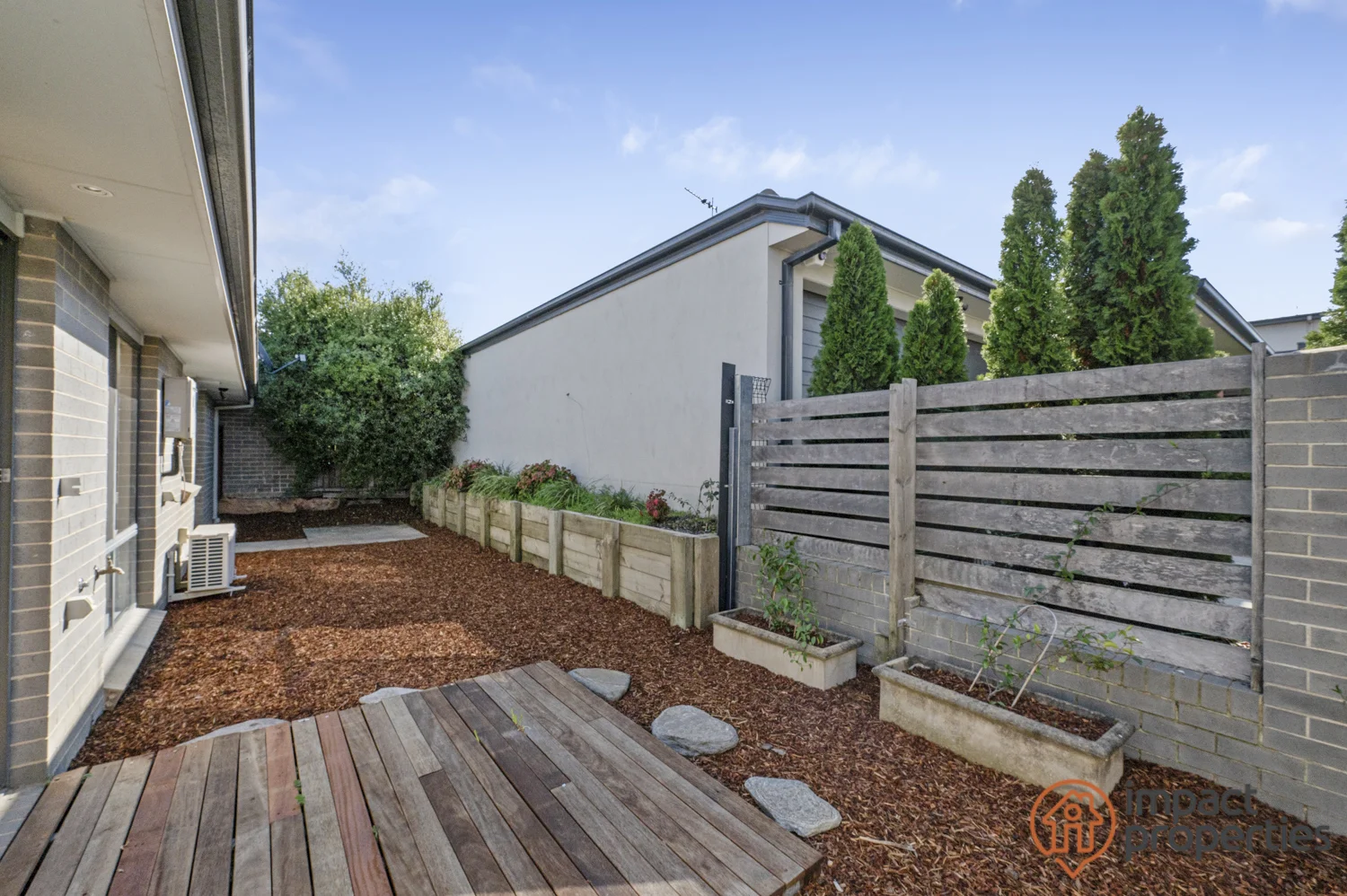 Photo of 21 Nordeck Street, Casey ACT 2913