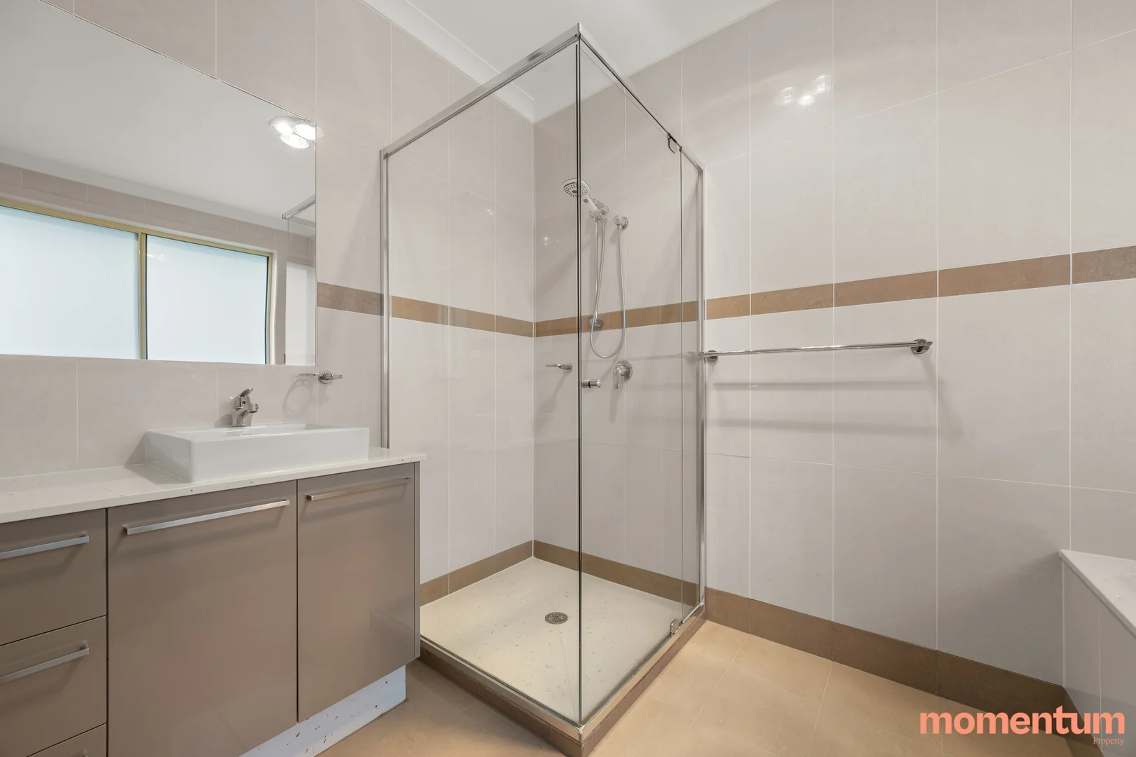 Photo of 31 Dennis Street, Garran ACT 2605