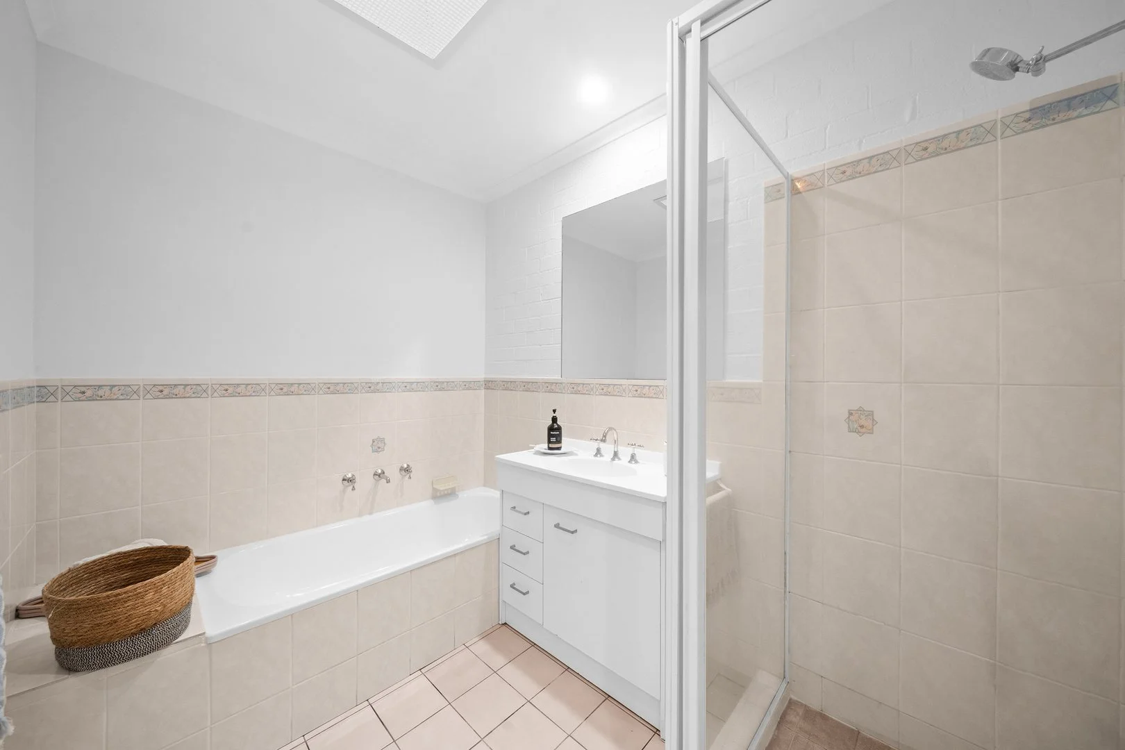 Photo of 34 Maynard Street, Ngunnawal ACT 2913
