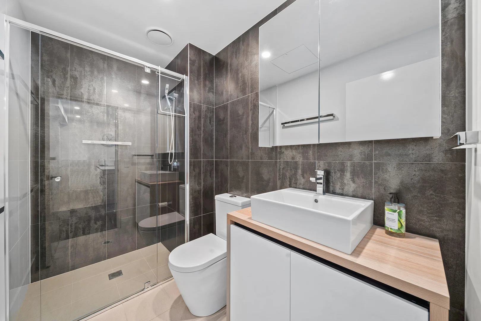Photo of 61/4 Henshall Way, Macquarie ACT 2614