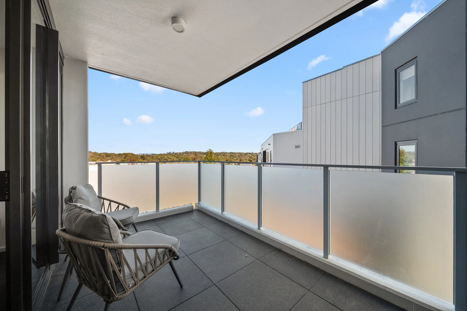 Photo of 61/4 Henshall Way, Macquarie ACT 2614