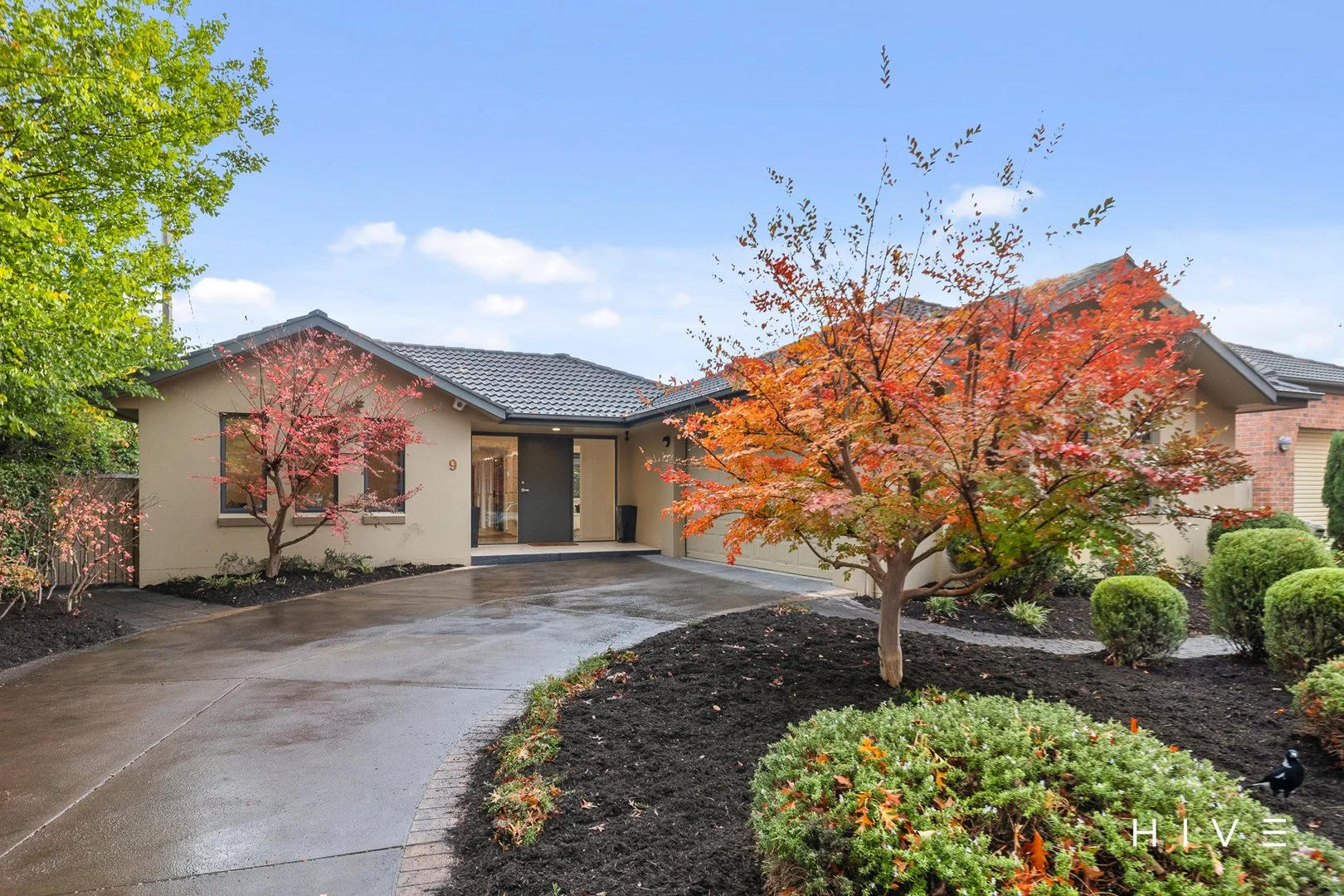 Photo of 9 Le Hunte Street, Deakin ACT 2600