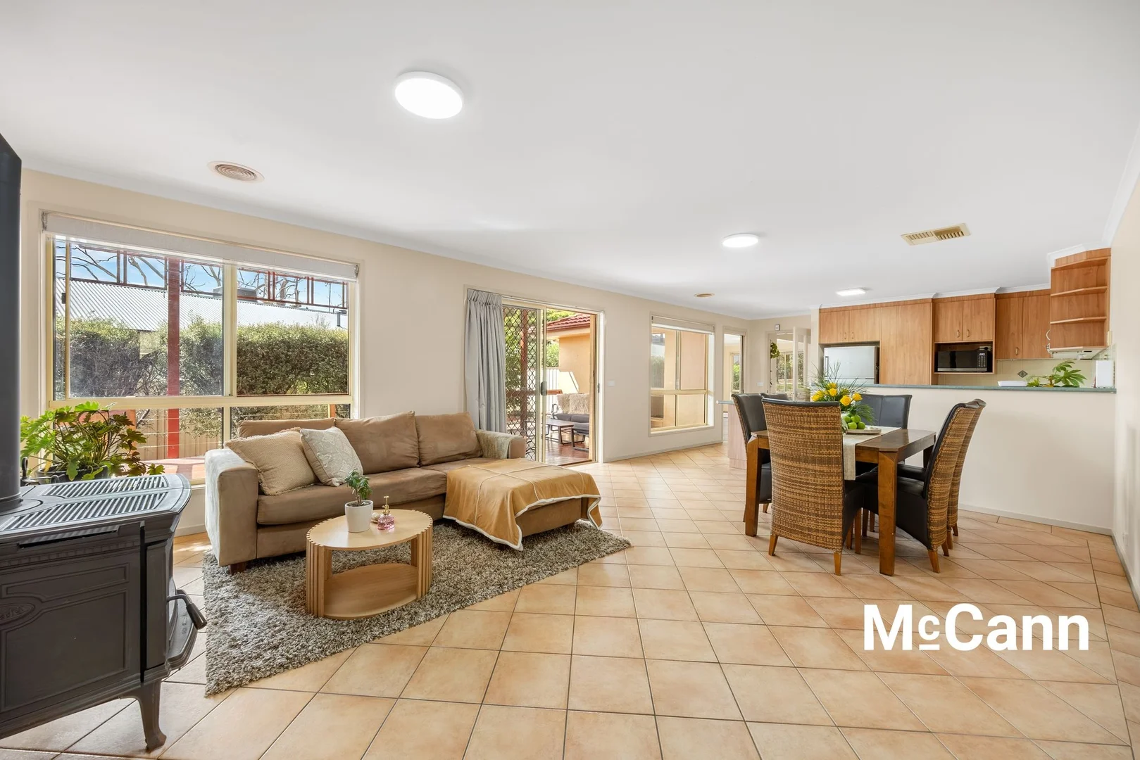 Photo of 32 Jane Sutherland Street, Conder ACT 2906
