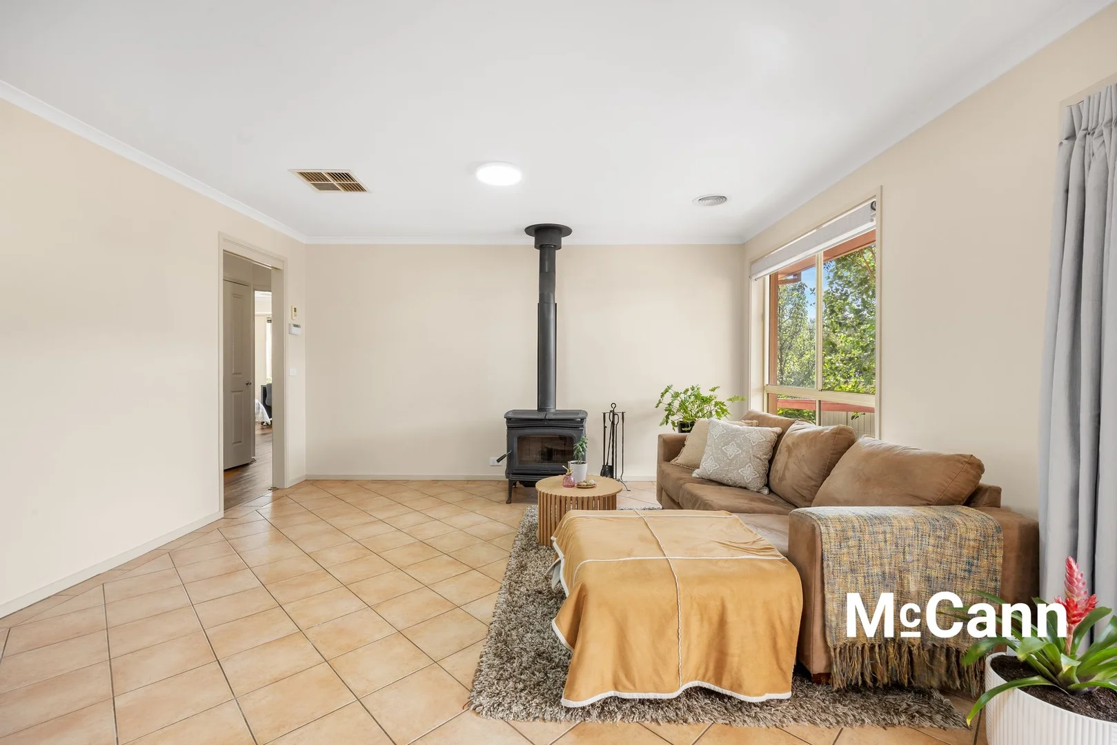 Photo of 32 Jane Sutherland Street, Conder ACT 2906