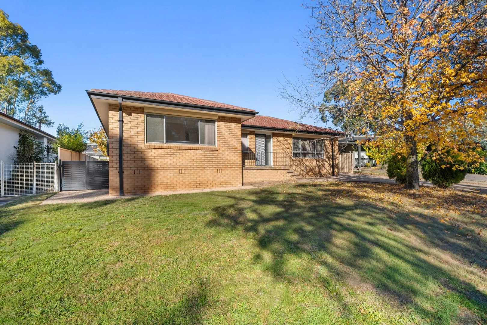 Photo of 8 Davies Place, Torrens ACT 2607