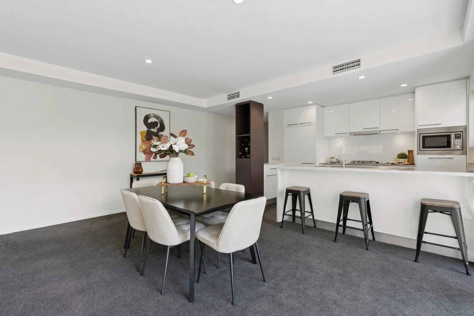 Photo of 18/27 Cunningham Street, Kingston ACT 2604