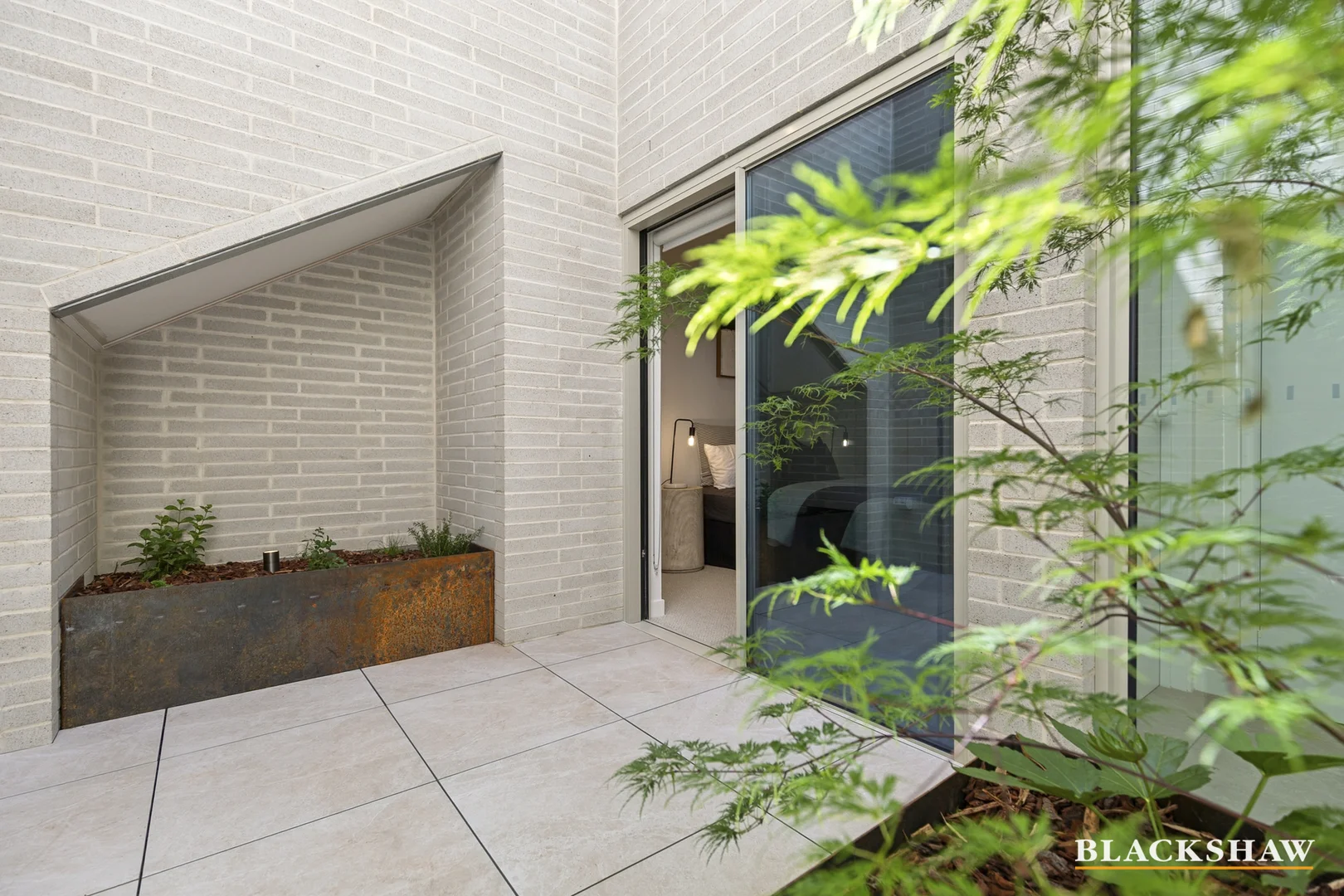 Photo of 1/8 McCulloch Street, Curtin ACT 2605