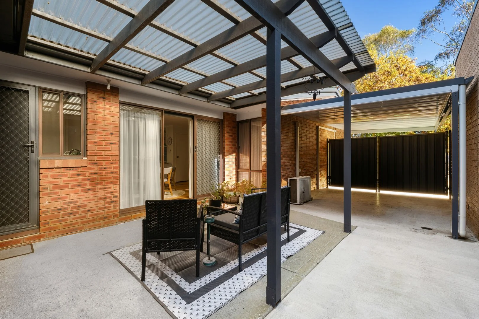 Photo of 15 Lort Place, Chisholm ACT 2905