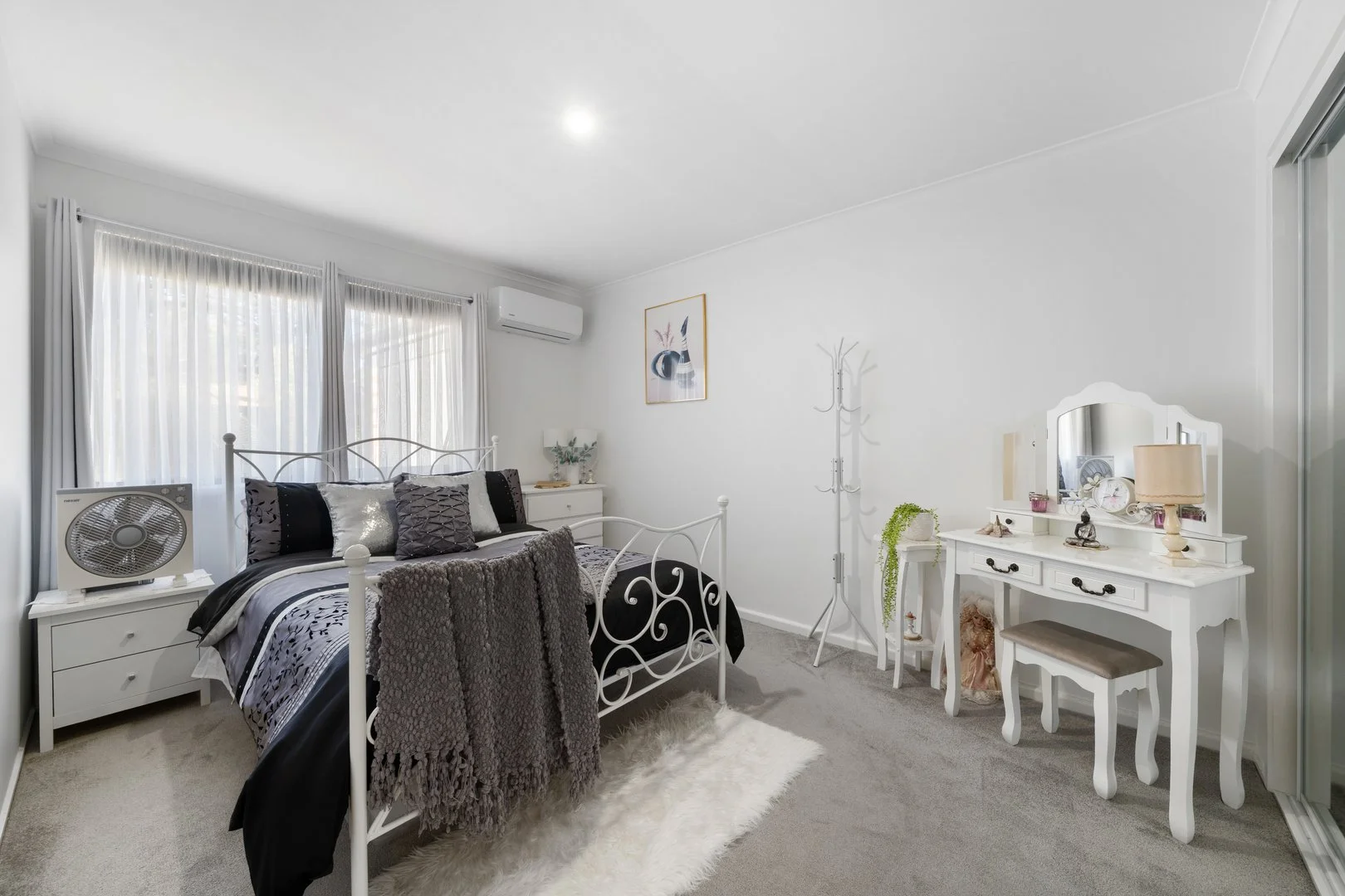 Photo of 15 Lort Place, Chisholm ACT 2905